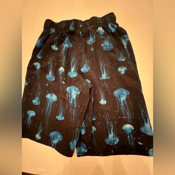 SPEEDO BOYS BLUE JELLYFISH PRINT SWIM TRUNKS/SHORTS.  SIZE MEDIUM (10-12) - Picture 1 of 10